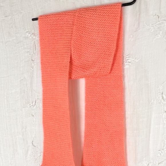 7 Unique & Beautiful Scarves EUC - Picture 9 of 16